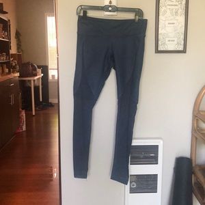 Alo yoga leggings pants eclipse medium